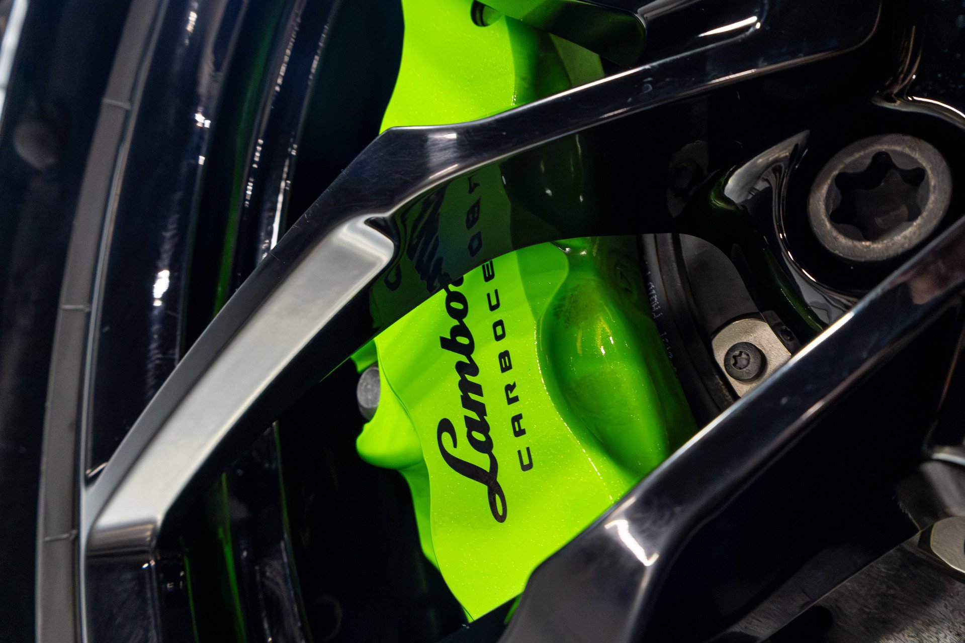 Used 2017 Lamborghini Huracan LP 610-4 image 25