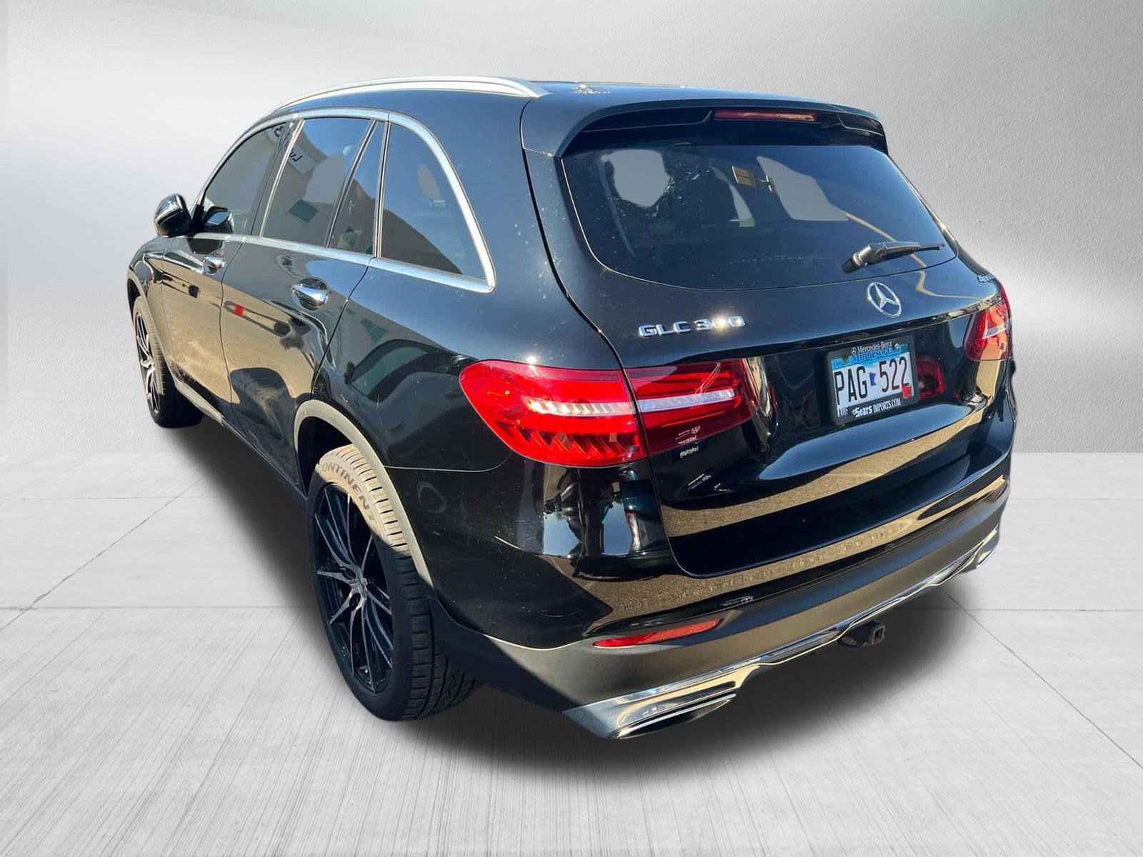 Used 2017 Mercedes-Benz GLC 300 4MATIC image 8