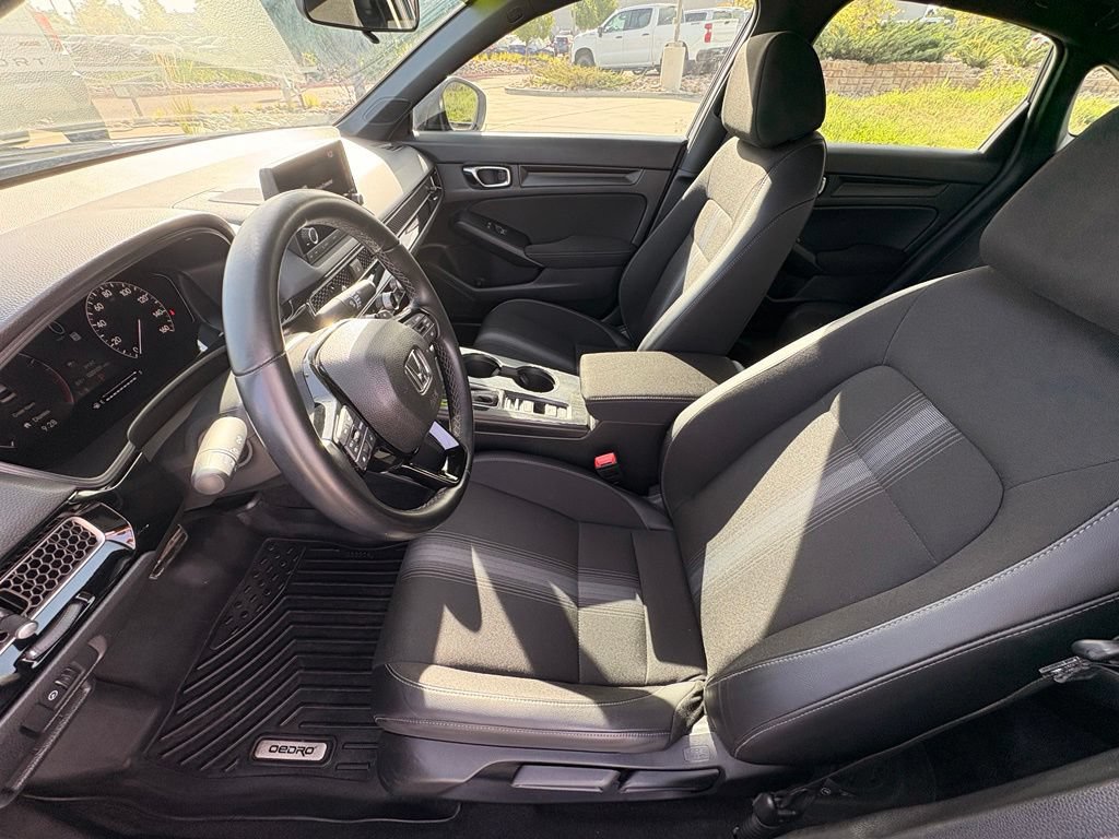 Used 2025 Honda Civic Sport image 11