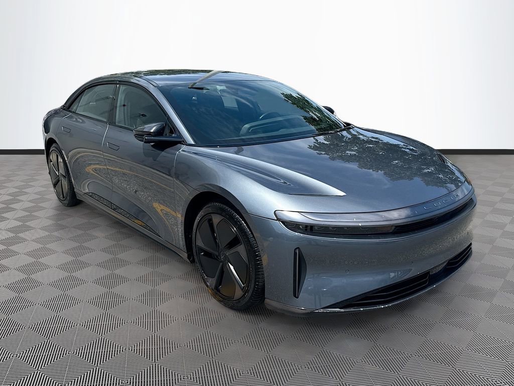 Used 2024 Lucid Air Touring image 4