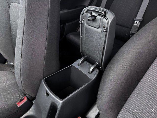 New 2026 Hyundai Venue SE FWD image 18