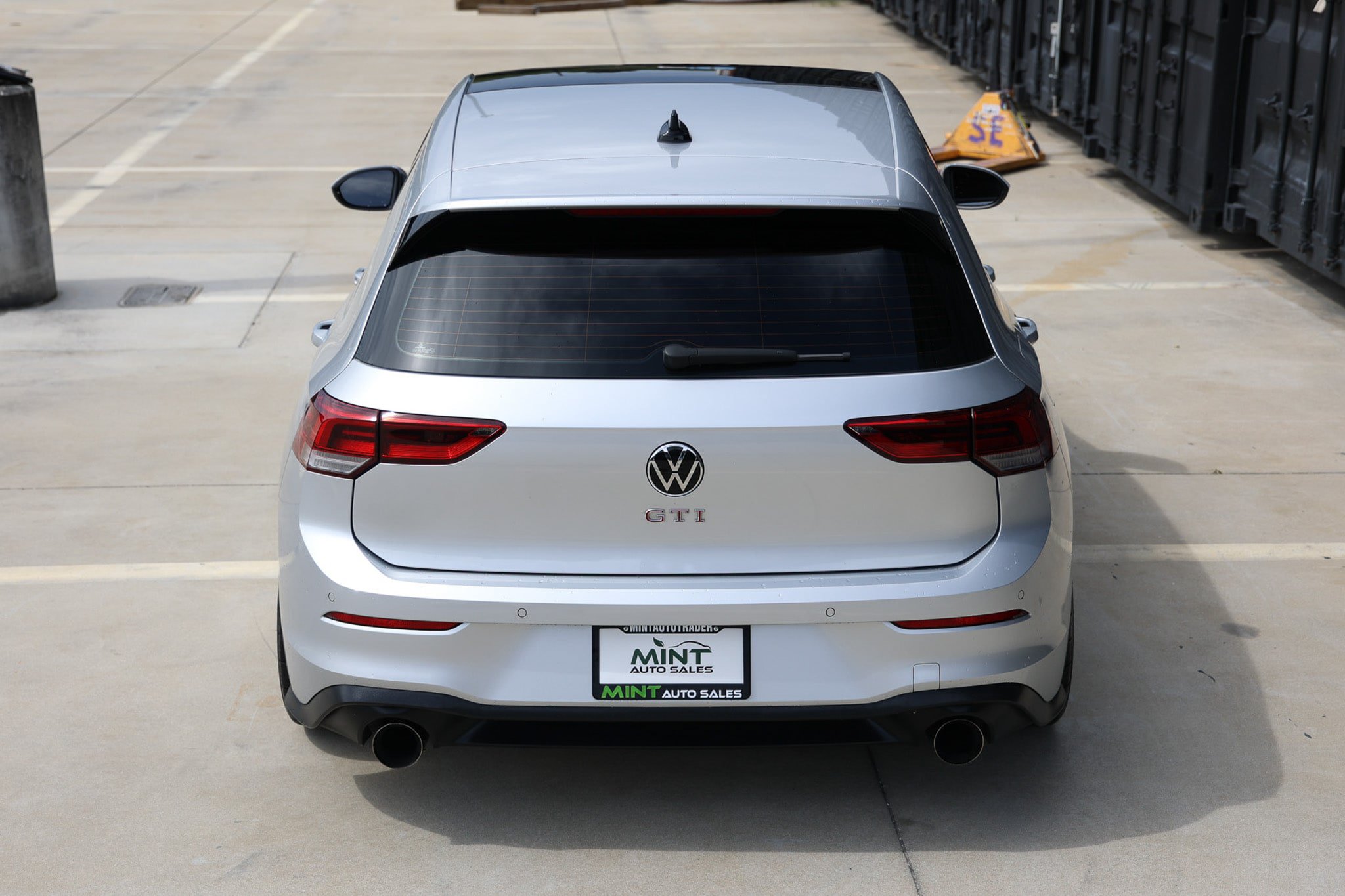 Used 2022 Volkswagen GTI SE FWD image 13