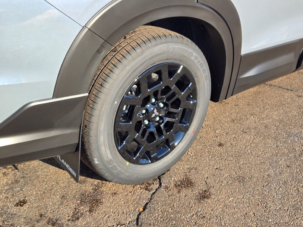 New 2026 Mitsubishi Outlander Trail Edition image 10