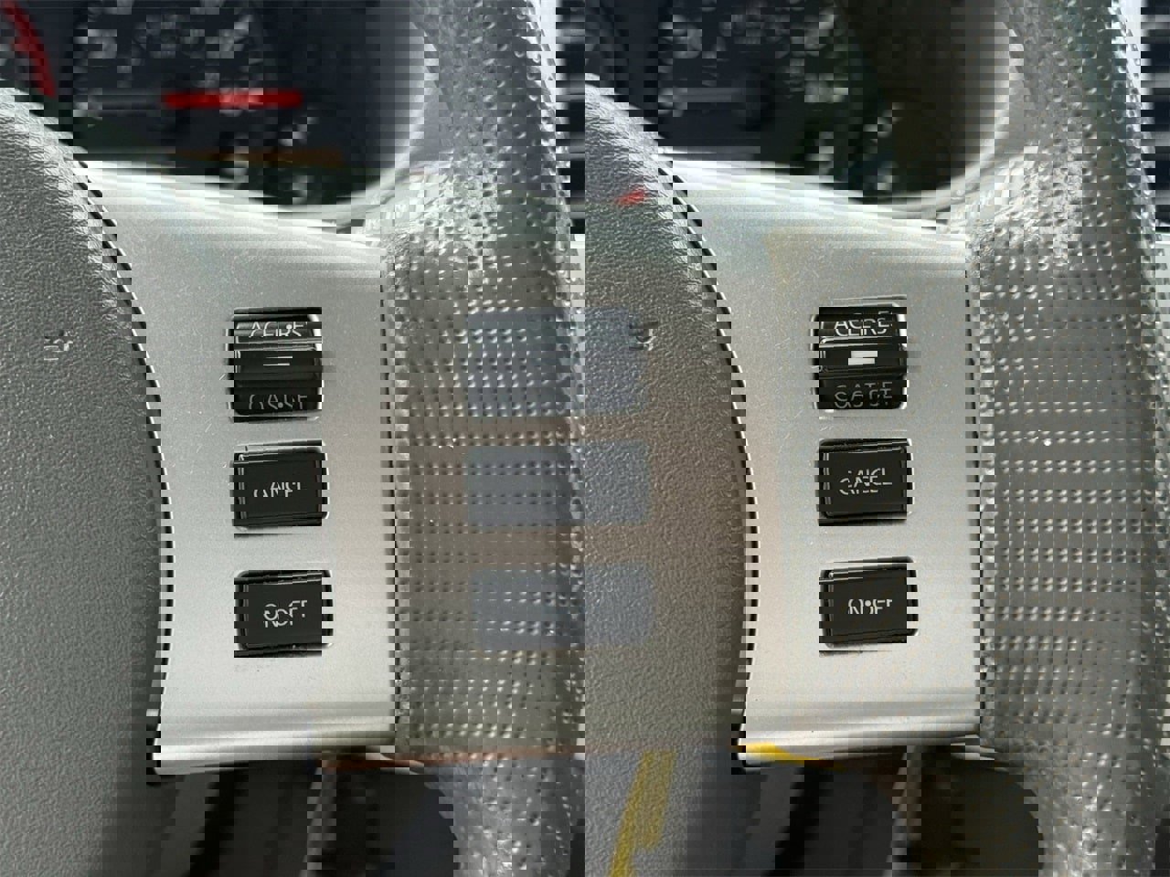 Used 2019 Nissan Frontier SV image 14