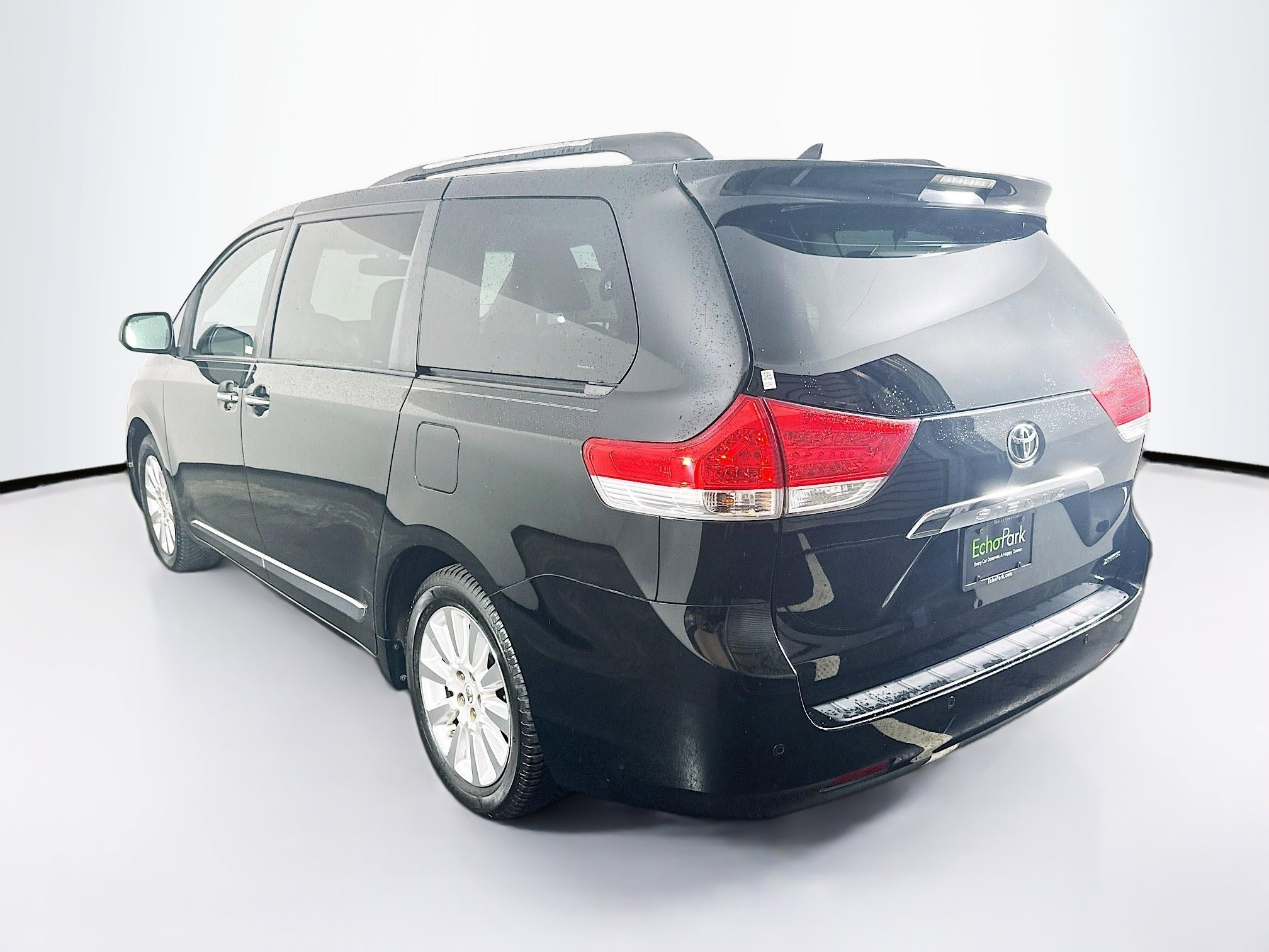 Used 2011 Toyota Sienna Limited w/ Premium Pkg FWD image 5