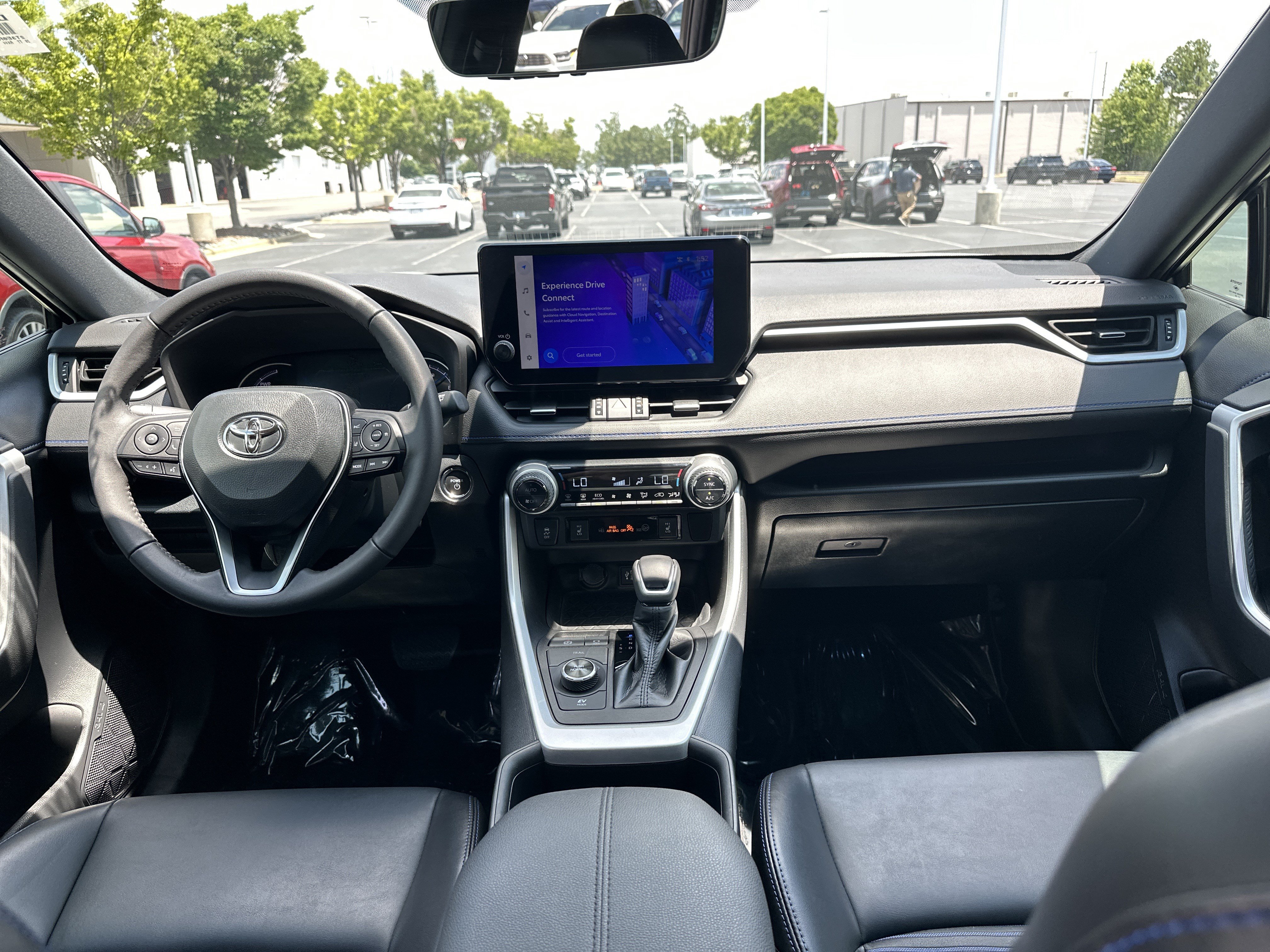 Certified 2023 Toyota RAV4 XSE AWD/4WD image 29