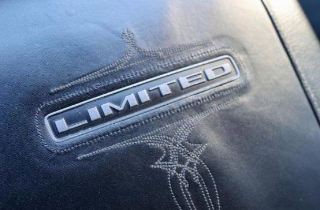 Used 2023 RAM 1500 Limited image 6