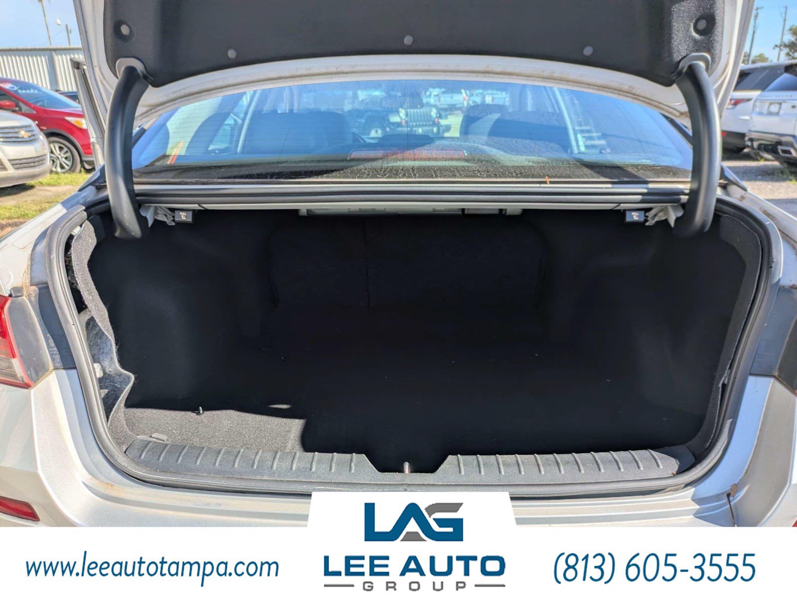 Used 2020 Kia Optima SE FWD image 12