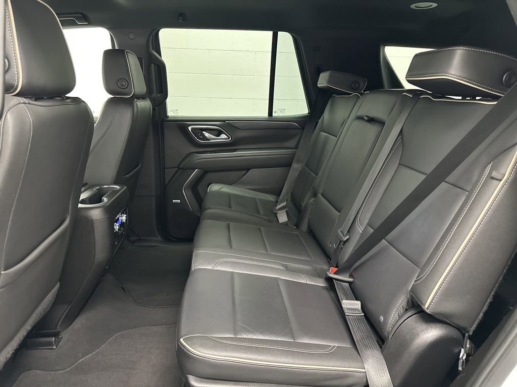 Used 2024 GMC Yukon SLT image 20