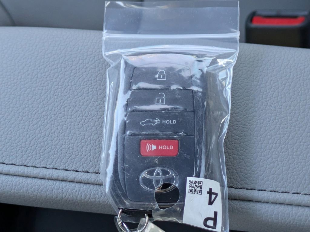 New 2026 Toyota Tundra Limited image 31