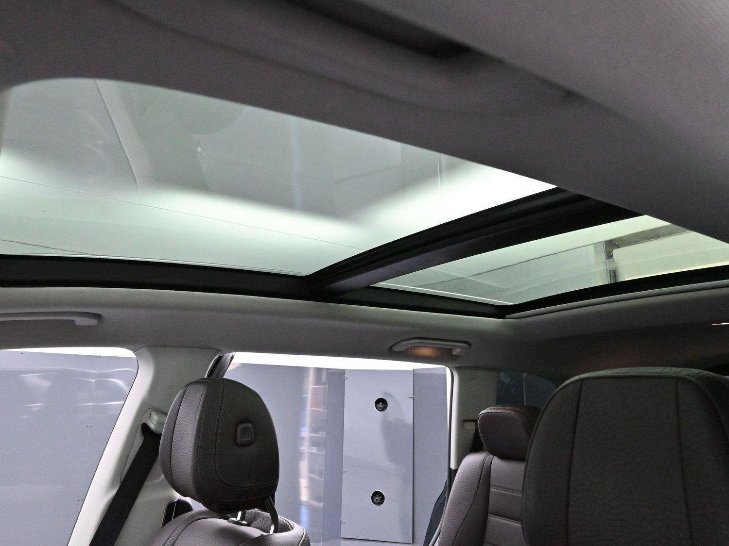 Used 2023 Mercedes-Benz GLS 450 4MATIC image 32