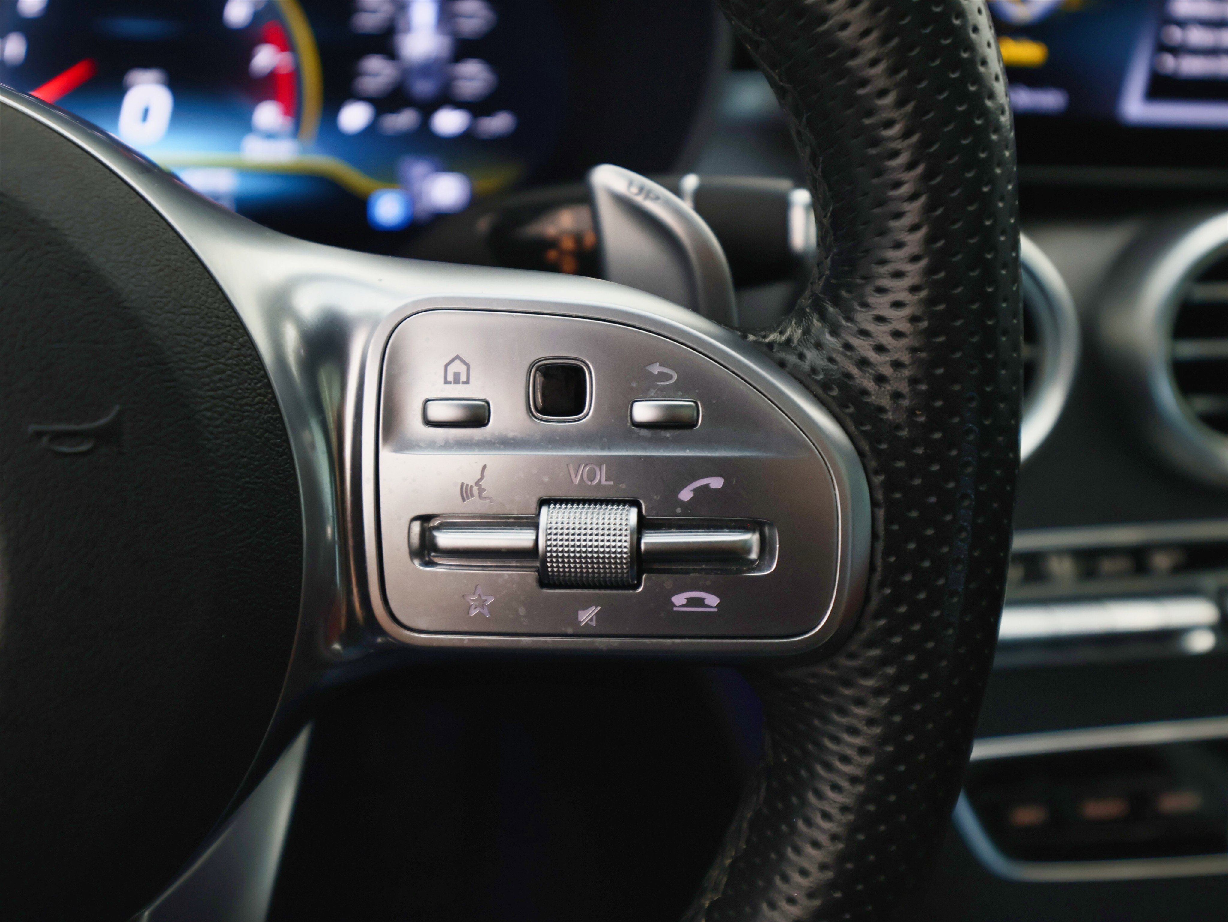 Used 2020 Mercedes-Benz C 43 AMG 4MATIC Sedan image 40