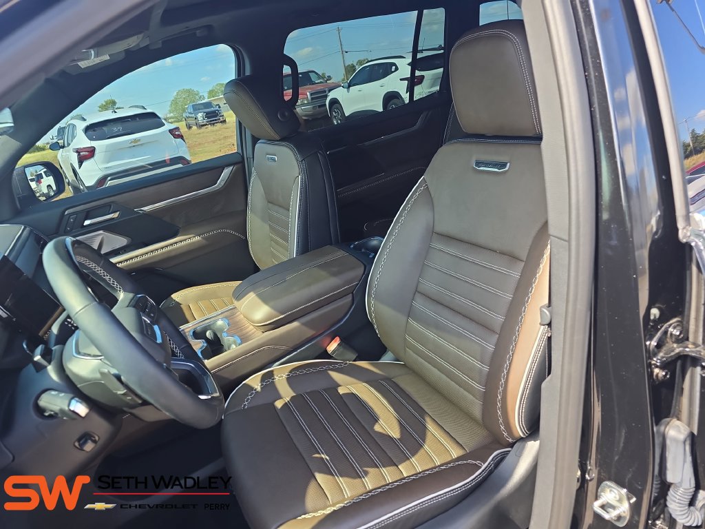 Used 2026 GMC Acadia Denali Ultimate AWD/4WD image 16