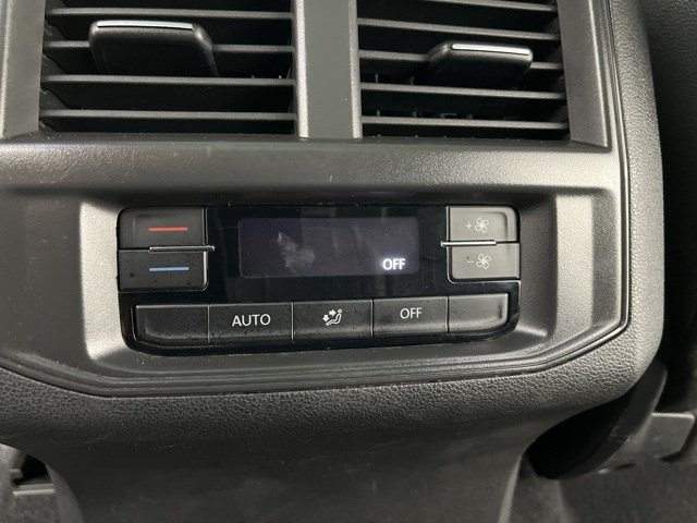 Used 2023 Volkswagen Atlas SE w/ Panoramic Sunroof Package FWD image 44