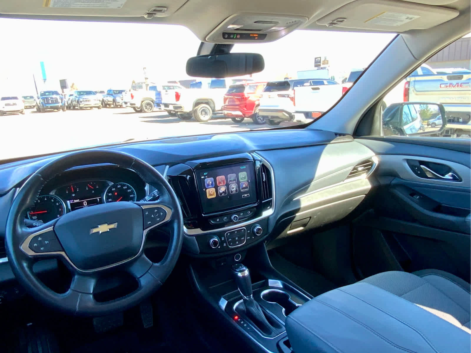 Used 2018 Chevrolet Traverse LT image 34