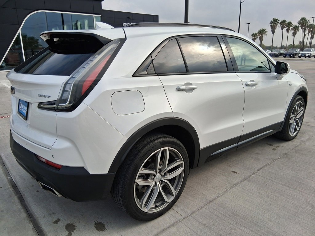 Used 2023 Cadillac XT4 Sport image 7
