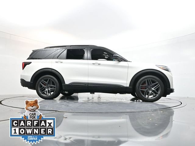 Used 2025 Ford Explorer ST image 37