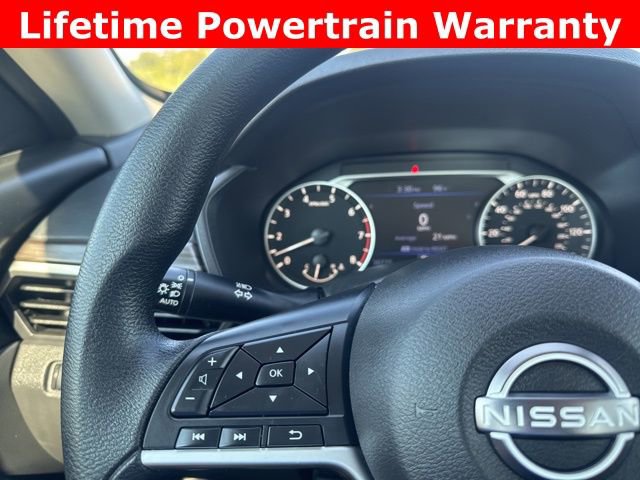 Used 2024 Nissan Altima 2.5 SV image 15