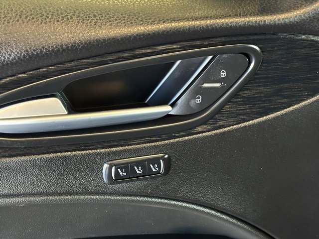 Used 2022 Alfa Romeo Stelvio Sprint image 17