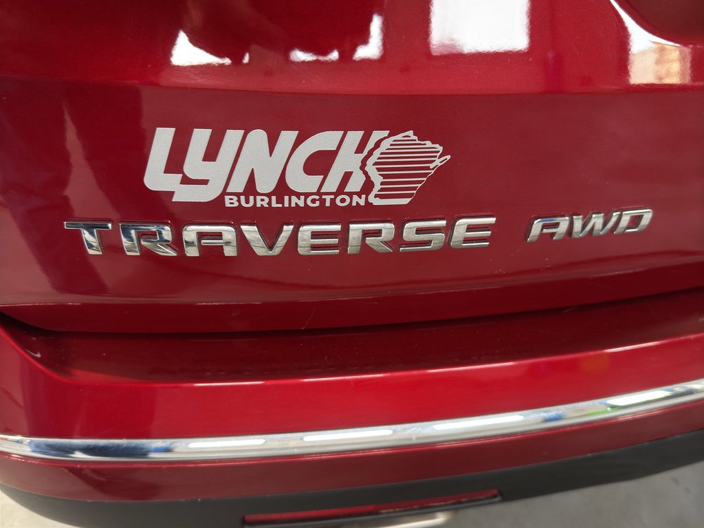 Used 2023 Chevrolet Traverse Premier image 10