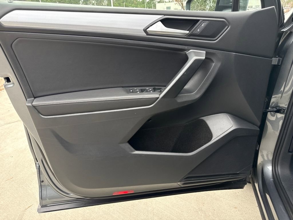 Used 2023 Volkswagen Tiguan S image 14