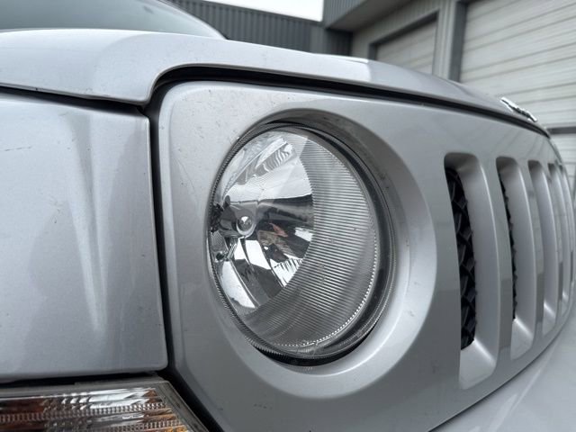 Used 2013 Jeep Patriot Sport w/ PWR Value Group image 9