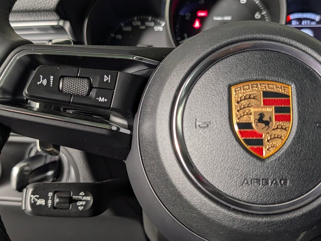 New 2026 Porsche Macan AWD/4WD image 37