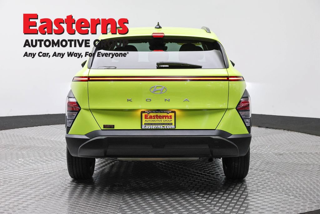 Used 2024 Hyundai Kona SEL FWD image 6