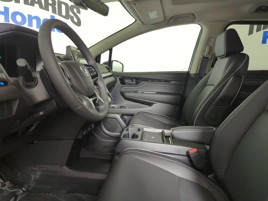New 2026 Honda Odyssey Touring image 12