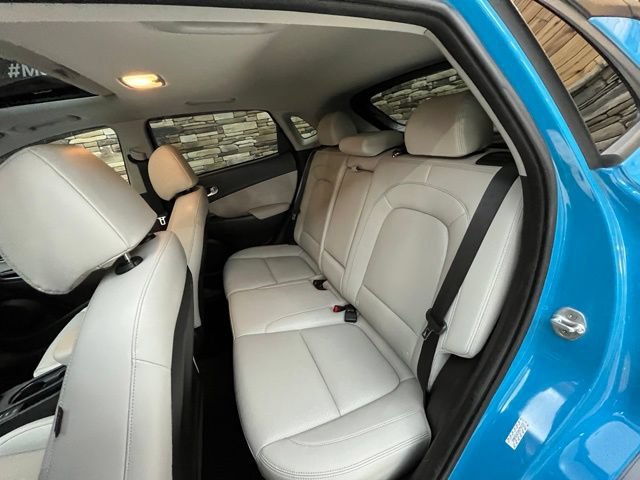 Used 2022 Hyundai Kona Limited AWD/4WD image 36