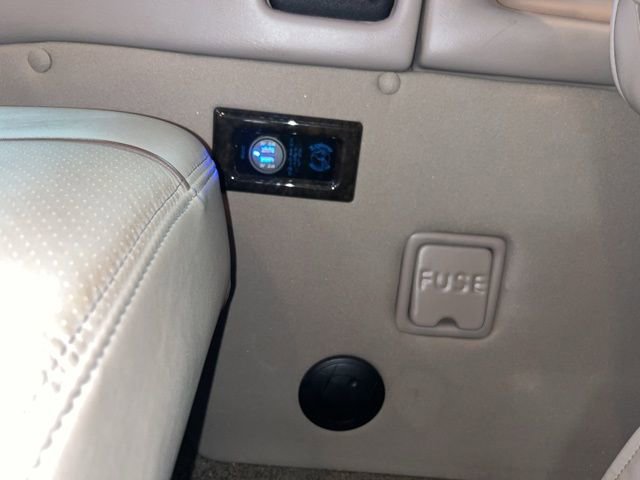 Used 2019 Chevrolet Express 2500 w/ Enhanced Convenience Package image 31