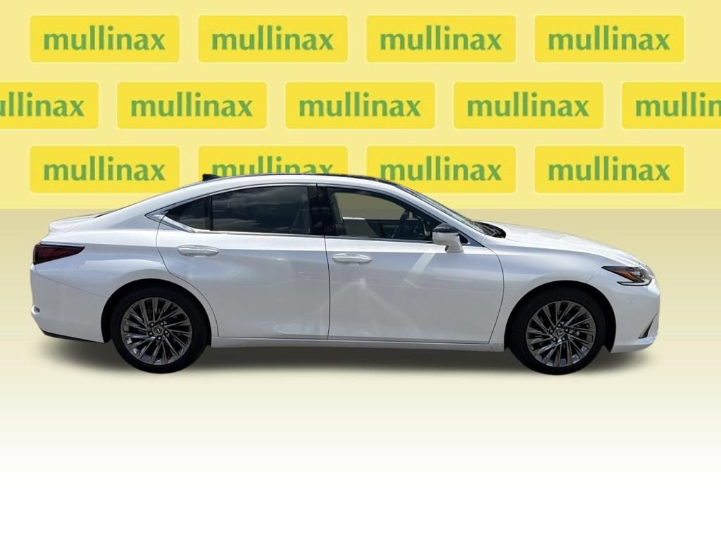 Used 2025 Lexus ES 350 Ultra Luxury FWD image 12