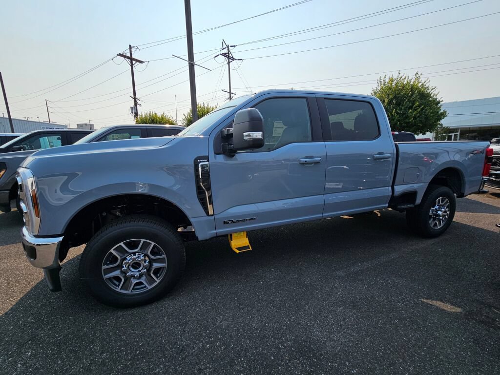 New 2026 Ford F350 Lariat AWD/4WD image 8