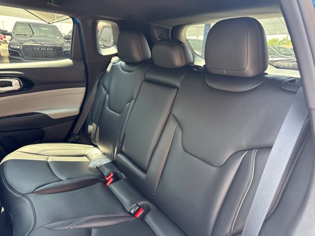 New 2026 Jeep Compass Limited AWD/4WD image 11