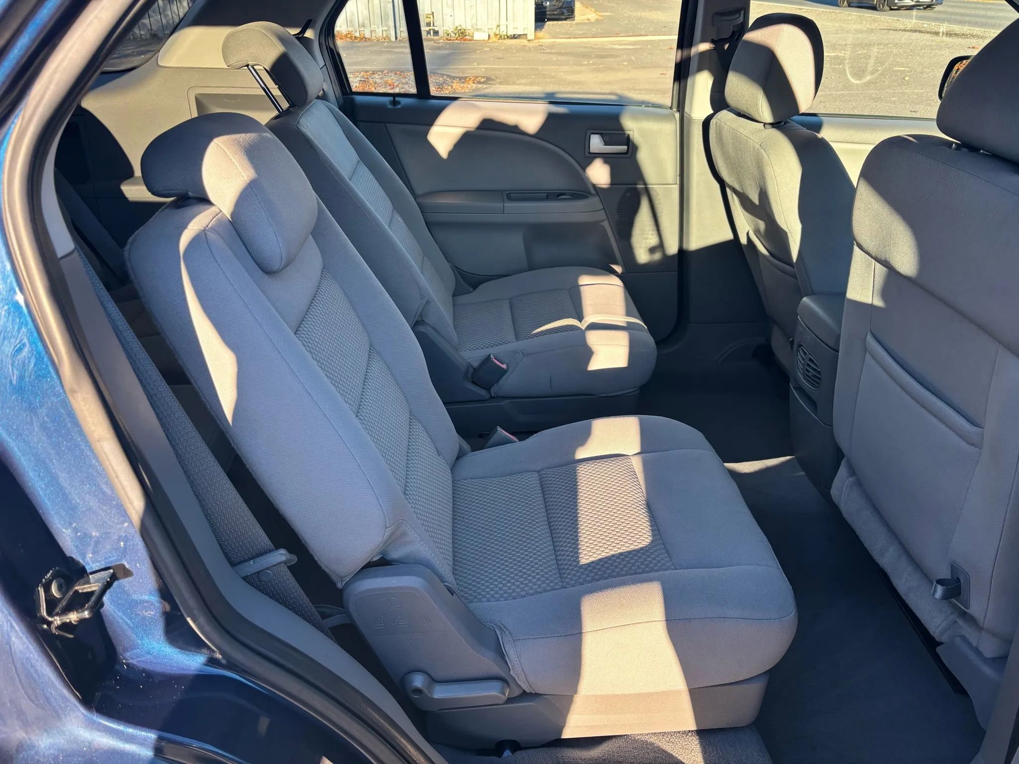 Used 2006 Ford Freestyle SE image 18