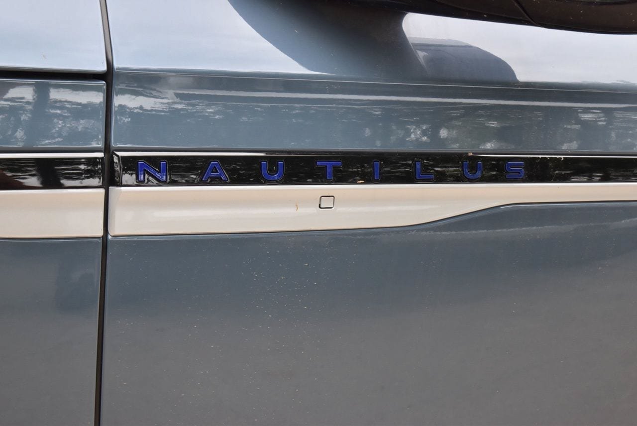 New 2026 Lincoln Nautilus Reserve AWD/4WD image 50