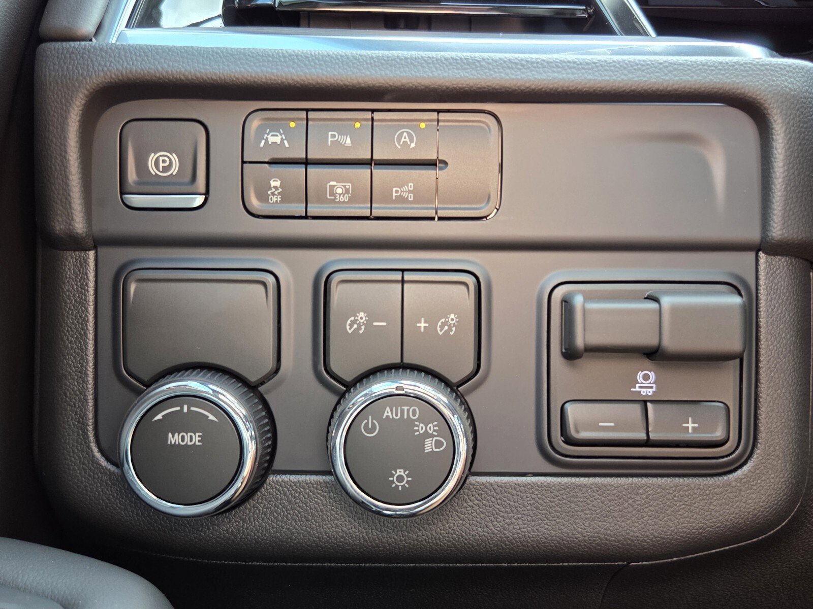 New 2026 Chevrolet Tahoe LS w/ Max Trailering Package image 14