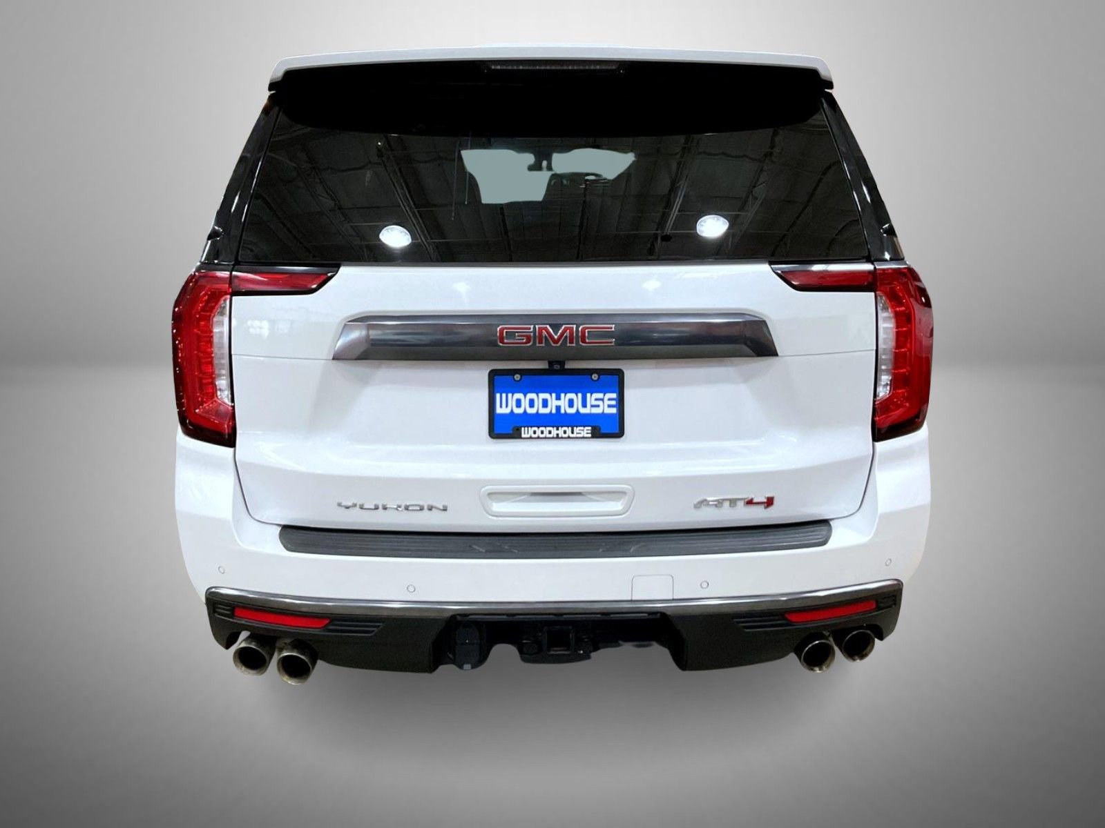 Used 2022 GMC Yukon XL AT4 image 6