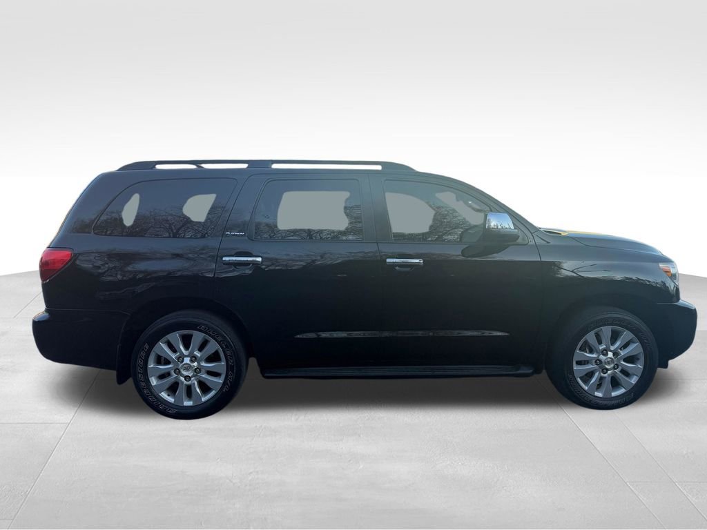 Used 2011 Toyota Sequoia Platinum AWD/4WD image 7
