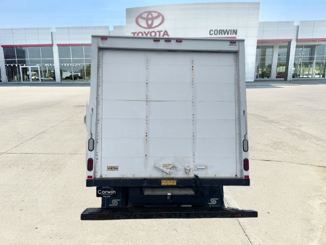 Used 2017 Ford E-450 and Econoline 450 Super Duty w/ Power Windows & Locks Group RWD image 4