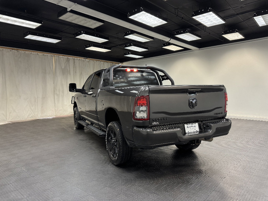 Used 2024 RAM 2500 Big Horn w/ Night Edition AWD/4WD image 3