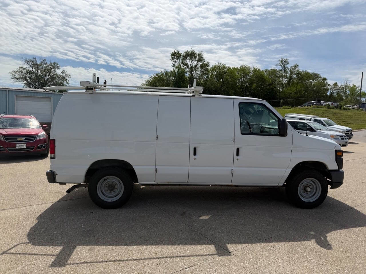 Used 2014 Ford E-150 and Econoline 150 RWD image 6