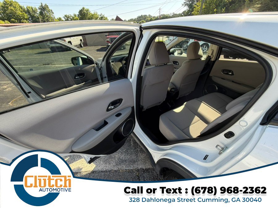 Used 2017 Honda HR-V EX image 14