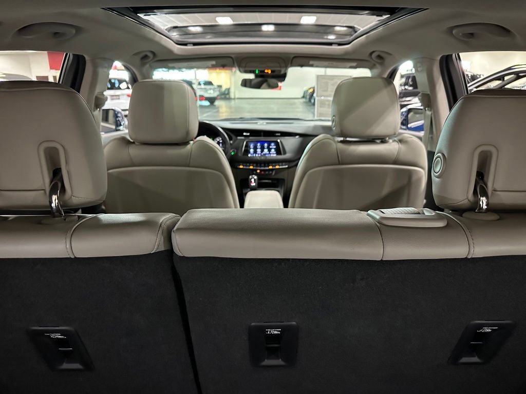 Used 2019 Cadillac XT4 Premium Luxury w/ Cold Weather Package FWD image 29