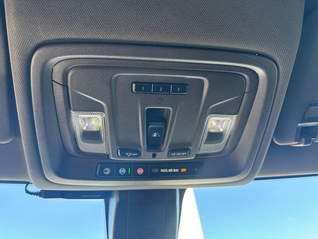 Used 2020 GMC Sierra 2500 SLT w/ Technology Package RWD image 28
