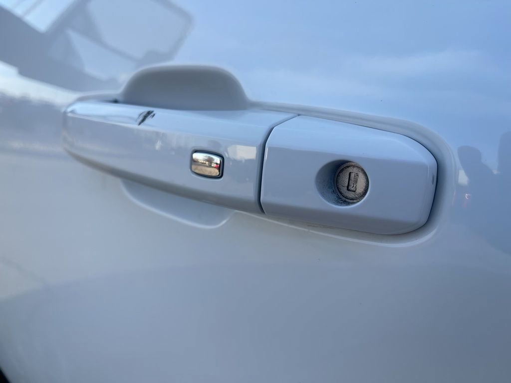 Certified 2025 Chevrolet Silverado 2500 LT w/ Convenience Package image 11