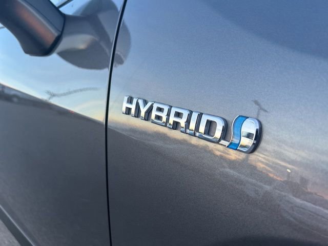 Used 2021 Toyota RAV4 XLE AWD/4WD image 23