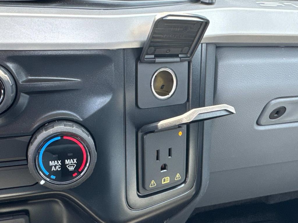 New 2025 Ford F350 XL w/ XL Chrome Package image 28