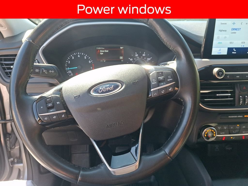 Certified 2022 Ford Escape SE w/ Cold Weather Package AWD/4WD image 17