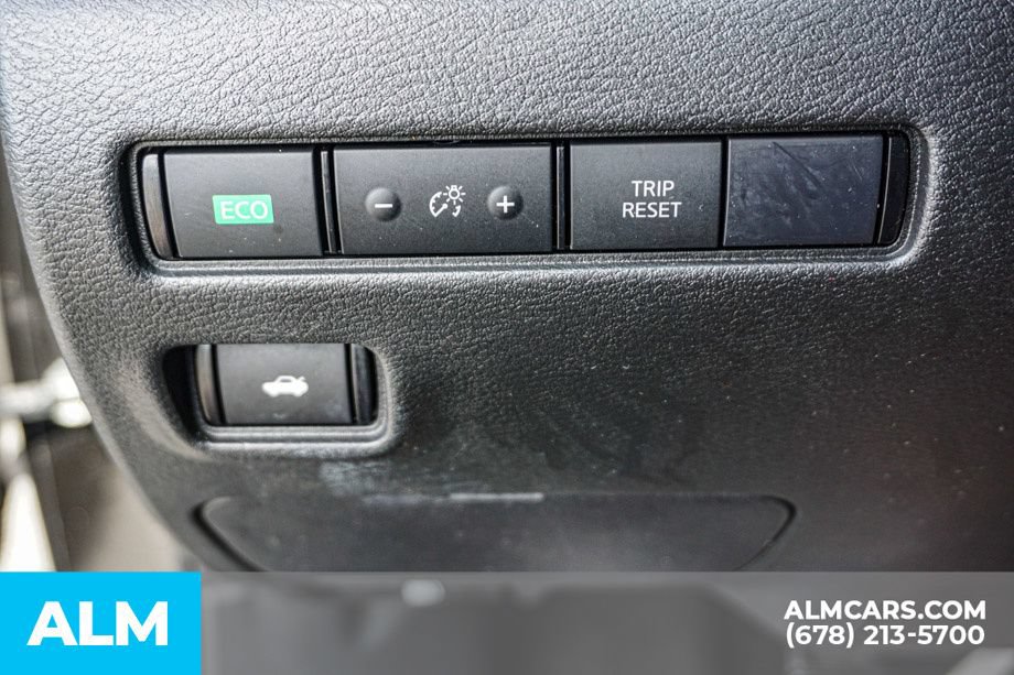Used 2023 Nissan Sentra SV FWD image 43